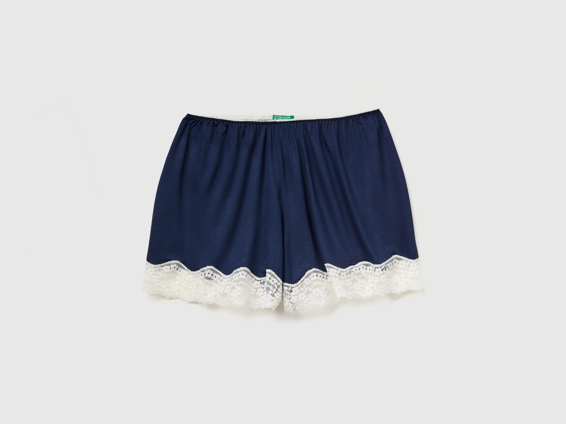 SHORTS Women image number 3